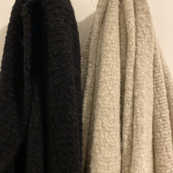 Scarf bundle - Picture 2 of 2